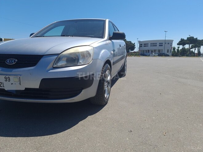 Kia Rio-7