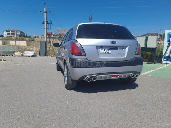 Kia Rio-9