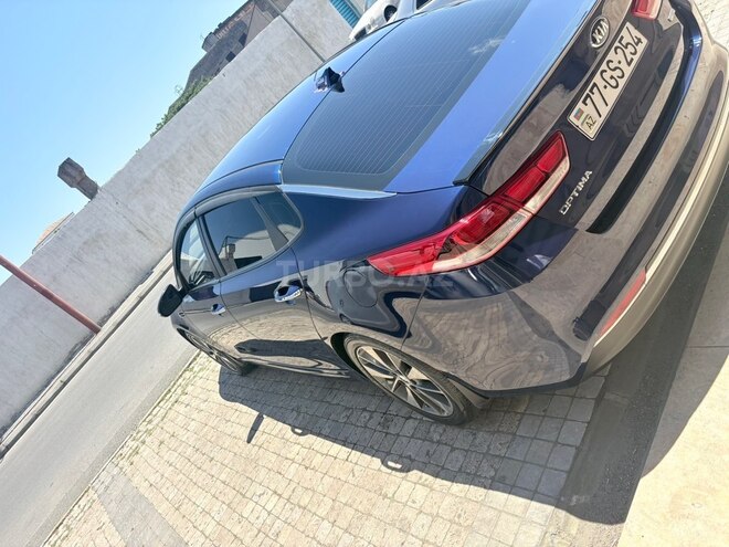 Kia Optima-2