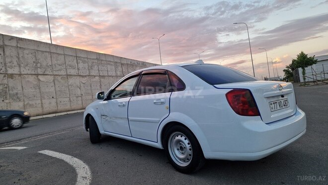 Daewoo Gentra-5