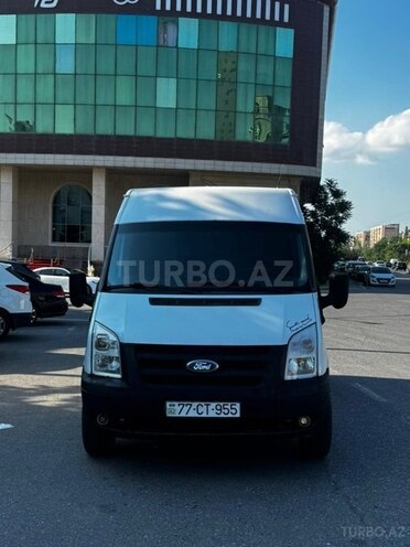 Ford Transit-2