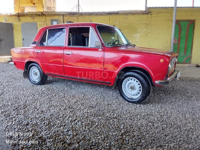 LADA (VAZ) 21011-4