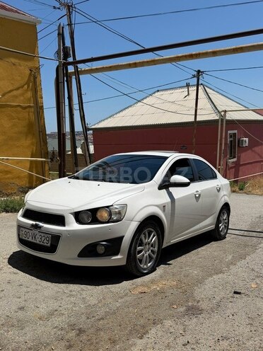 Chevrolet Aveo-6