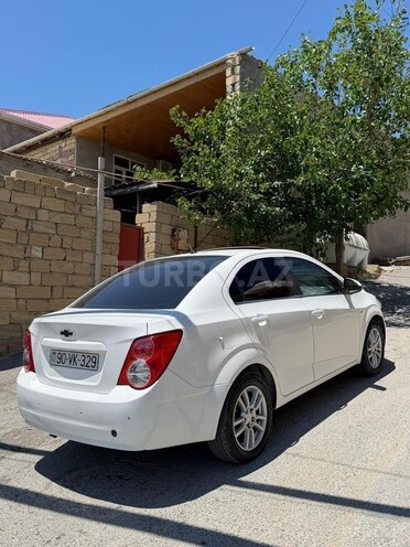 Chevrolet Aveo-2