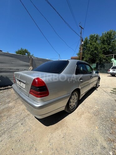 Mercedes C 220-6