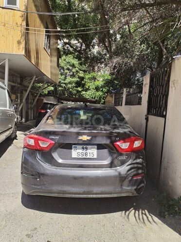 Chevrolet Cruze-5