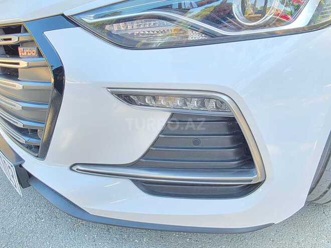 Hyundai Avante-15