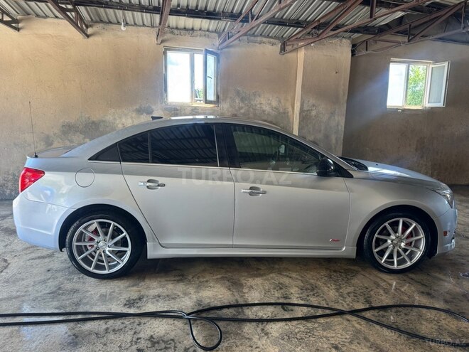 Chevrolet Cruze-6