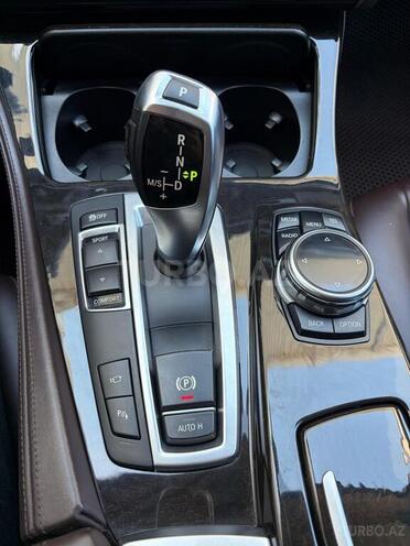 BMW 528-12