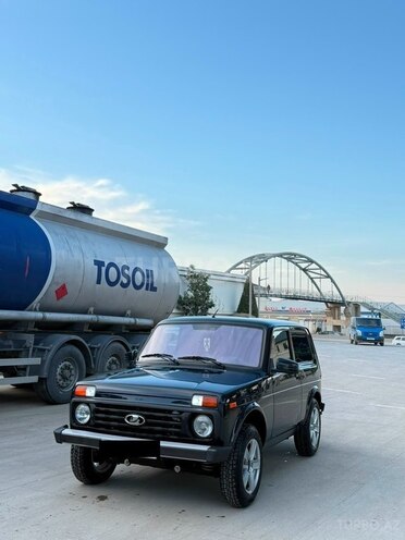 LADA (VAZ) Niva-4