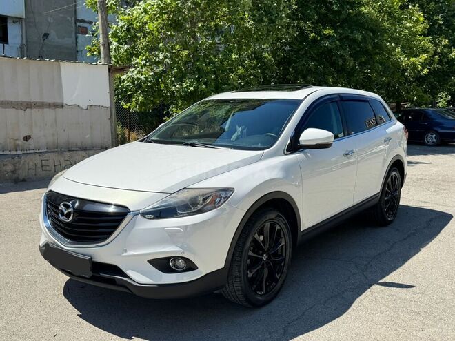 Mazda CX-9-3