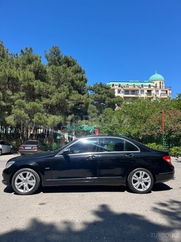 Mercedes C 300 4MATIC-4