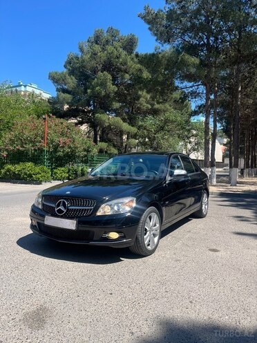 Mercedes C 300 4MATIC-13