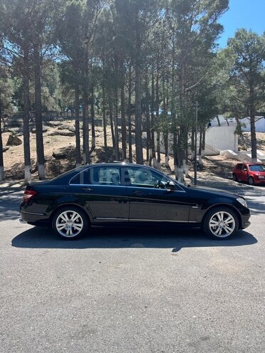 Mercedes C 300 4MATIC-5