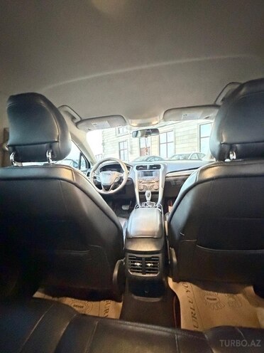 Ford Fusion (North America)-11