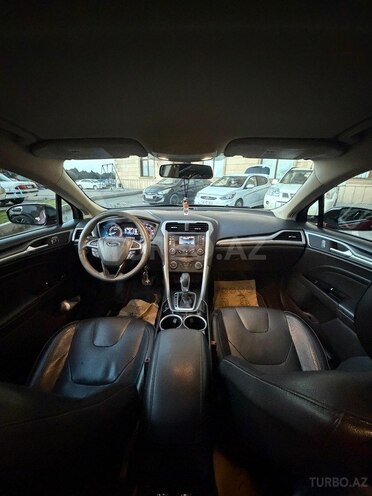 Ford Fusion (North America)-19