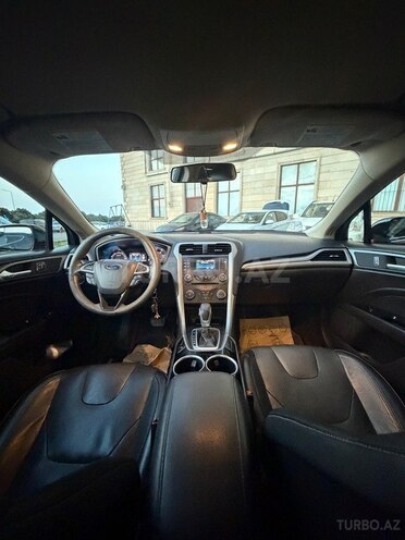 Ford Fusion (North America)-4