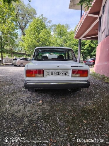 LADA (VAZ) 2107-3
