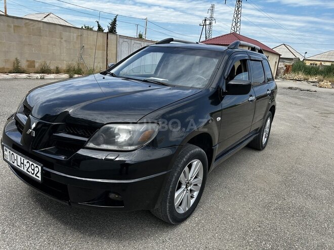 Mitsubishi Outlander-18