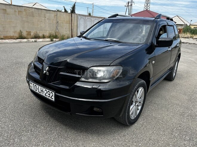 Mitsubishi Outlander-17