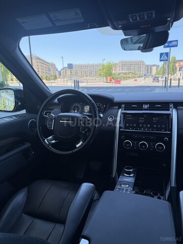 Land Rover Discovery-10