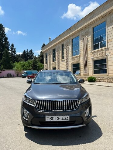 Kia Sorento-2
