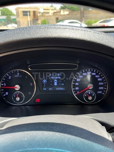 Kia Sorento-13