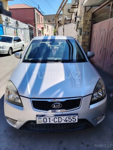 Kia Pride-1