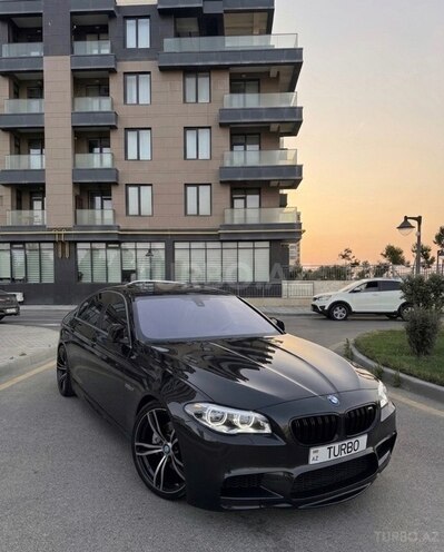 BMW 528-2