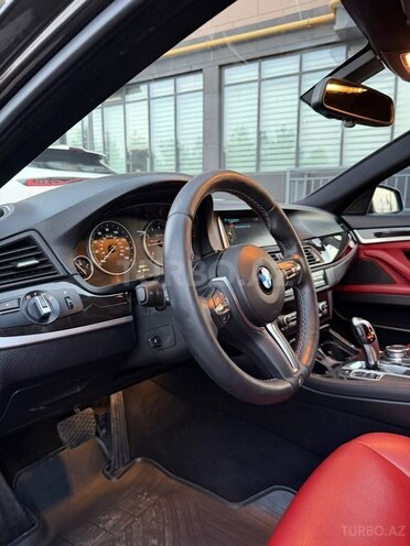 BMW 528-12