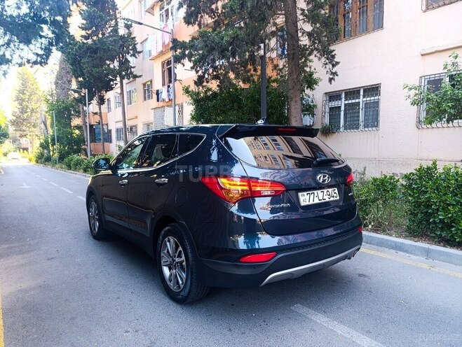 Hyundai Santa Fe-16
