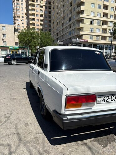LADA (VAZ) 2107-5