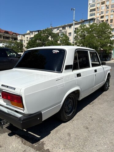 LADA (VAZ) 2107-6