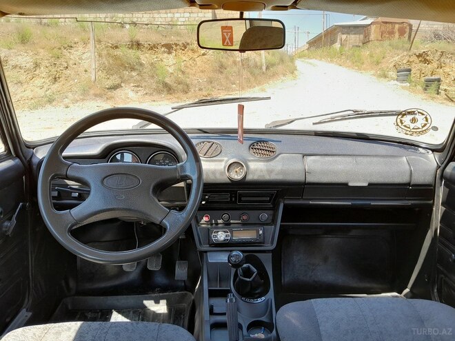 LADA (VAZ) 2106-4