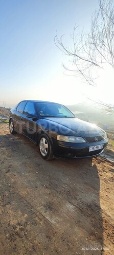Opel Vectra-5