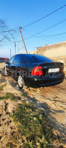 Opel Vectra-3