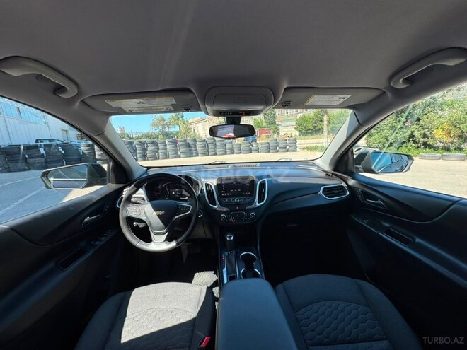 Chevrolet Equinox-12