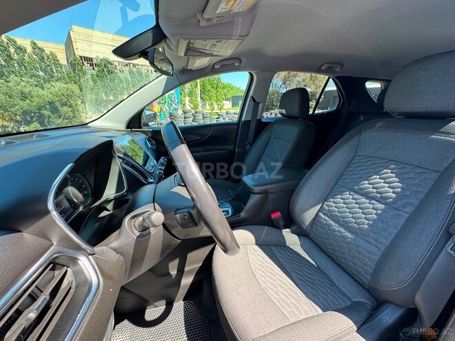 Chevrolet Equinox-15