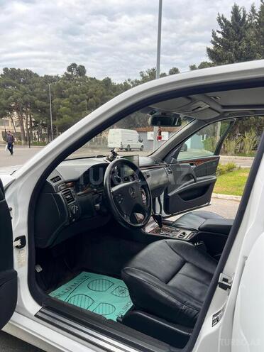 Mercedes E 320-12