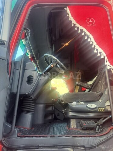 Mercedes Actros 1844-5