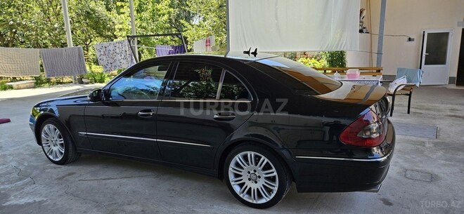 Mercedes E 220-8