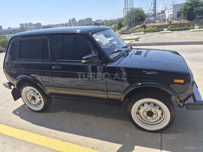 LADA (VAZ) Niva-3