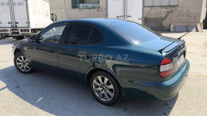 Daewoo Leganza-5