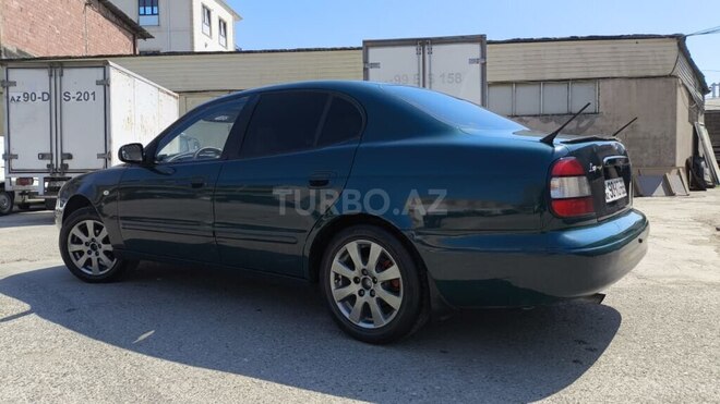 Daewoo Leganza-6