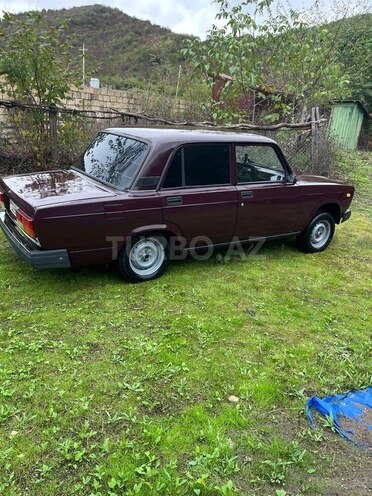 LADA (VAZ) 2107-4