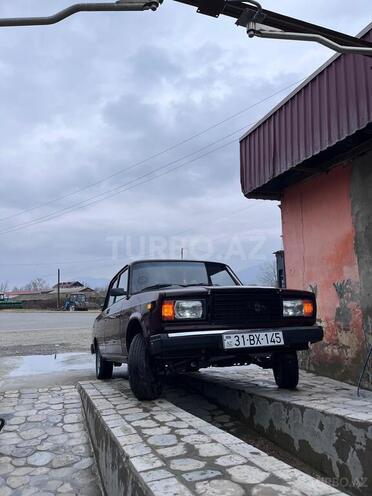 LADA (VAZ) 2107-1