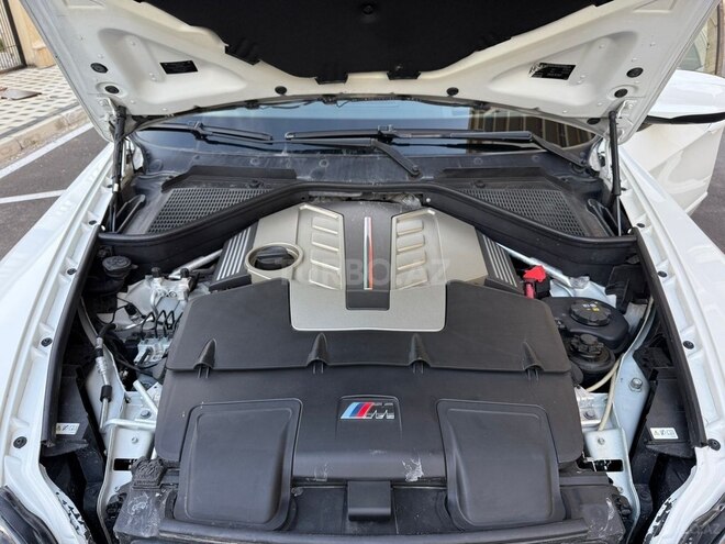 BMW X5 M-21