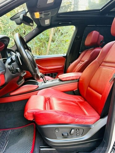 BMW X5 M-11