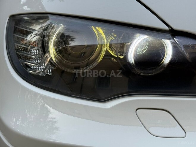 BMW X5 M-15