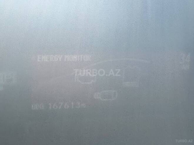 Toyota Prius-6